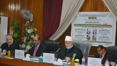 وكيل الأزهر يناقش رسالة دكتوراه حول المشتقات الحيوانية في الغذاء والتداوي