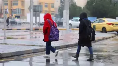 التعليم تسمح لأولياء الأمور باصطحاب أبنائهم من المدارس في أي وقت بسبب سوء الأحوال الجوية
