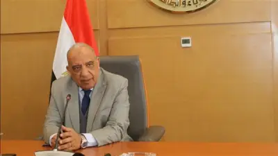 وزير الكهرباء يوجه برفع درجة الاستعداد لتأمين الشبكة القومية للكهرباء