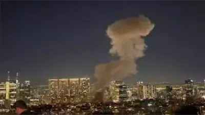 إسرائيل تحت النار: صفارات الإنذار تدوي في نهاريا وديمونة بعد هجمات إيرانية متتالية