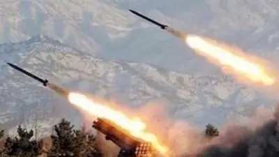 سقوط شظايا صاروخ إيراني في حيفا وإسرائيل تعلن ضربات متعددة في طهران وبيروت