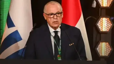 الاتحاد المصري لكرة القدم يهنئ سامسون أدامو بمنصب السكرتير العام الجديد للكاف