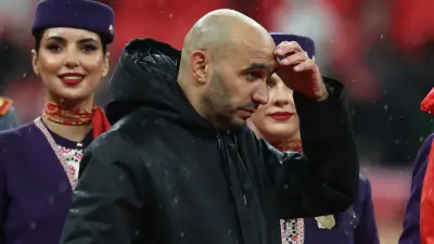 ثورة جماهيرية سعودية ضد تعيين الركراكي مدربًا للأخضر: 