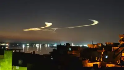 أشكال غامضة تظهر في سماء الإسماعيلية بعد الفجر وتثير تساؤلات المواطنين