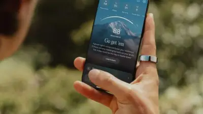 خاتم Oura Ring 4: ثورة في تتبع الصحة واللياقة البدنية بتصميم أنيق وسعر مذهل