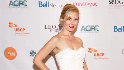 وفاة الممثلة الكندية كاري آن فليمنج نجمة مسلسل Supernatural عن عمر 51 عامًا