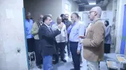 رئيس جامعة قنا يتفقد تطوير وحدة الغسيل الكلوي بمستشفى الحرم الجامعي