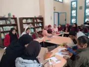 ورشة فنية في أسيوط لتدريب الأطفال على صنع فوانيس رمضان بأيديهم