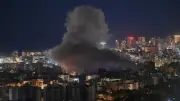 انفجارات عنيفة تهز تل أبيب وحرائق تندلع قرب مطار بن جوريون جراء صواريخ إيرانية