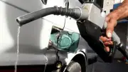 زيادة أسعار الوقود رسمياً: البنزين والسولار والغاز يشهدون ارتفاعاً فورياً