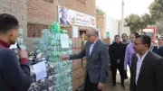 محافظ المنيا يتفقد مخزنًا للسلع الغذائية وقافلة تموينية في قرية بني عبيد