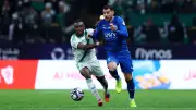 الأهلي يستضيف الهلال في كلاسيكو كأس خادم الحرمين الشريفين بنصف النهائي
