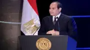 السيسي يجدد مساندة مصر الكاملة للسعودية خلال اتصال هاتفي مع أمير تبوك