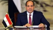 الرئيس السيسي يشيد بدور الأم المصرية في تخريج أجيال من النجباء والعلماء