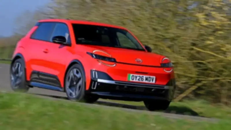 نيسان تكشف عن ميكرا سوبر ميني: سيارة هاتشباك كهربائية بتصميم عصري ومواصفات متطورة