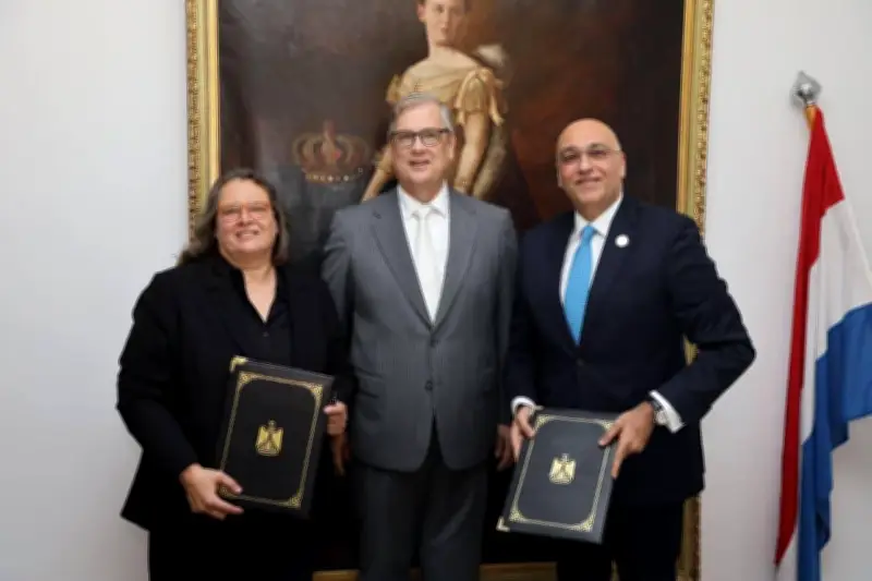 شراكة استراتيجية بين الحكومة وأوت ريتش إيجيبت لتعزيز نموذج المشروعات التنموية