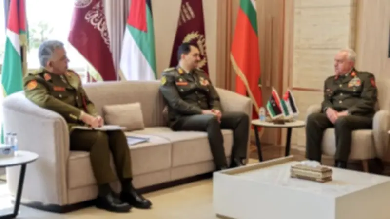 الأردن وليبيا يتفقان على تعزيز التعاون العسكري ورفع الجاهزية الأمنية