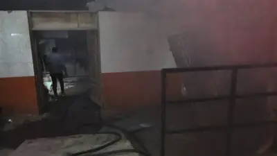 محافظ المنوفية يوجه بدفع 10 سيارات إطفاء للسيطرة على حريق مخزن أدوية بمعهد الكبد