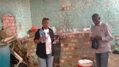 غلق وتشميع 10 محلات مخالفة يديرها لاجئون بقرية وادي خريت في أسوان