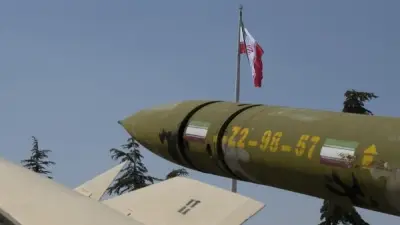 إيران تكشف عن إنتاج أكثر من 1000 نوع من الأسلحة محلياً بالكامل