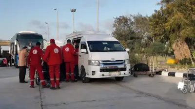 الهلال الأحمر المصري يطلق قافلة 