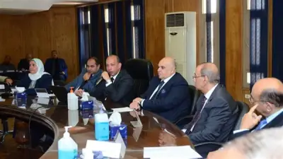 اجتماع مجلس كلية طب قصر العيني لشهر أبريل 2026 يناقش التطوير والتكريم