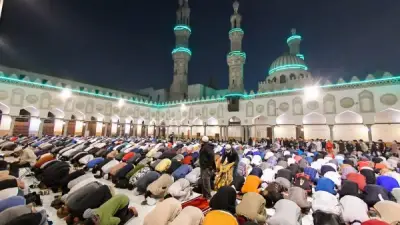 موعد صلاة الفجر اليوم السبت 25 أبريل 2026 بالتوقيت الصيفي