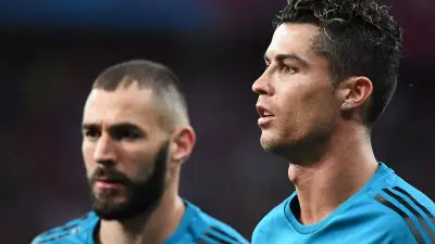 بنزيما يثني على رونالدو: تجربة استثنائية وتعلمت منه 3 أشياء