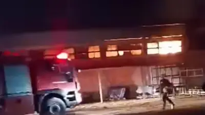 حريق يلتهم 4 محلات في إمبابة دون إصابات