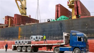 حركة مكثفة في ميناء دمياط: تصدير 45 ألف طن واستقبال شحنات ذرة وحديد