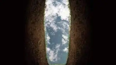 دعاء للميت في ذي القعدة.. 5 كلمات تجمع له كل الرحمات بقبره