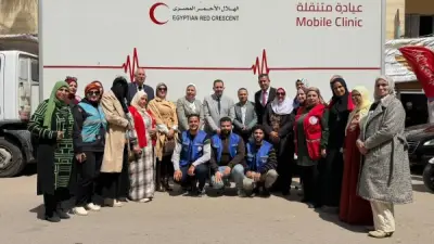 الهلال الأحمر المصري يطلق 5 قوافل طبية مجانية في 5 محافظات لتعزيز الرعاية الصحية