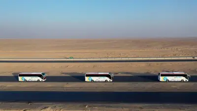 توقيع عقود لتوريد 529 أتوبيسًا وميني باص جديد لشركات القابضة للنقل البحري والبرى