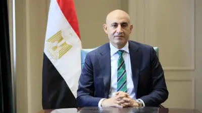 وزير التعليم يصدر قراراً تاريخياً بترقية 67 ألف معلم وأخصائي في قطاع التعليم