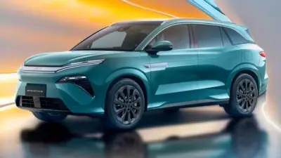 بي واي دي تكشف عن أتو 8 DM-i الهجينة: سيارة كروس أوفر رياضية بتصميم عصري وتقنيات متطورة