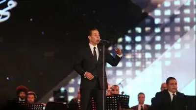 أسعار تذاكر حفل مدحت صالح في الجامعة الأمريكية تتراوح بين 900 و2000 جنيه