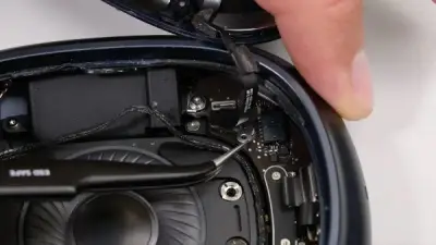 تفكيك AirPods Max 2 يكشف: نفس التصميم الداخلي مع تحديثات محدودة في الشريحة