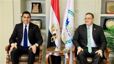 رئيس الجهاز المركزي للتنظيم والإدارة يستقبل وزير الرياضة لتعزيز التعاون المؤسسي