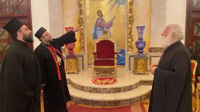 الخورأسقف بولس ساتي يزور البابا ثيودوروس الثاني في الإسكندرية لتعزيز الروابط الكنسية