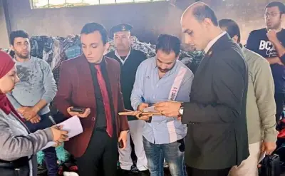 النيابة الإدارية تعاين موقع حريق مصنع نسيج بالمحلة الكبرى وتفتح تحقيقاً موسعاً