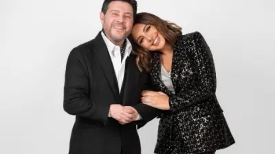 أنغام تطلب الدعاء لـ هاني شاكر في وعكته الصحية: 