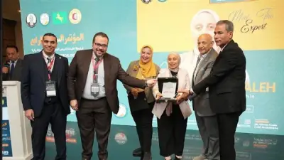 تكريم وكيل وزارة الصحة بالإسماعيلية في المؤتمر السنوي الرابع لأطباء الأمراض المعدية بالشرقية