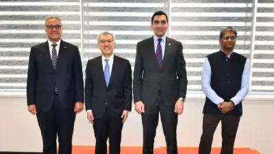 وزير الرياضة يوقع مذكرتي تفاهم مع دول بريكس بلس لتعزيز التعاون الشبابي والرياضي