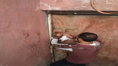 حي غرب مدينة نصر يشن حملات مكثفة لغلق المخازن المخالفة وتنفيذ أعمال النظافة