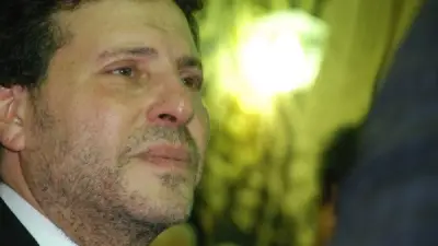 انتكاسة صحية جديدة لأمير الغناء العربي هاني شاكر في باريس وتفاصيل حالته الحرجة