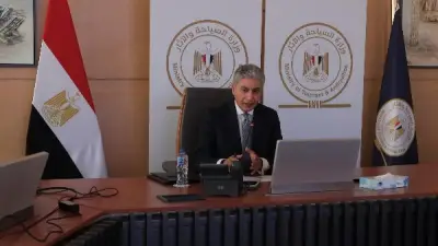 وزير السياحة والآثار يلتقي بالكوادر المتميزة الملتحقة بالبرنامج المتقدم في القيادة التنفيذية