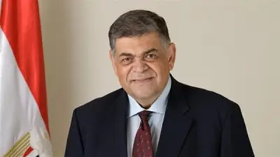 وزير التعليم العالي يهنئ الدكتور أشرف حاتم لفوزه بعضوية لجنة الصحة بالاتحاد البرلماني الدولي