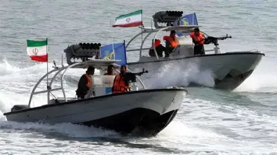 هيئة بحرية بريطانية: الحرس الثوري الإيراني يطلق النار على سفينة حاويات قبالة عمان