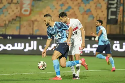 شوبير يكشف غيابات الزمالك وبيراميدز قبل قمة الدوري المصري