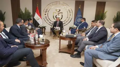 رئيس الرعاية الصحية يبحث مع وفد صيني دمج الذكاء الاصطناعي في الخدمات الطبية